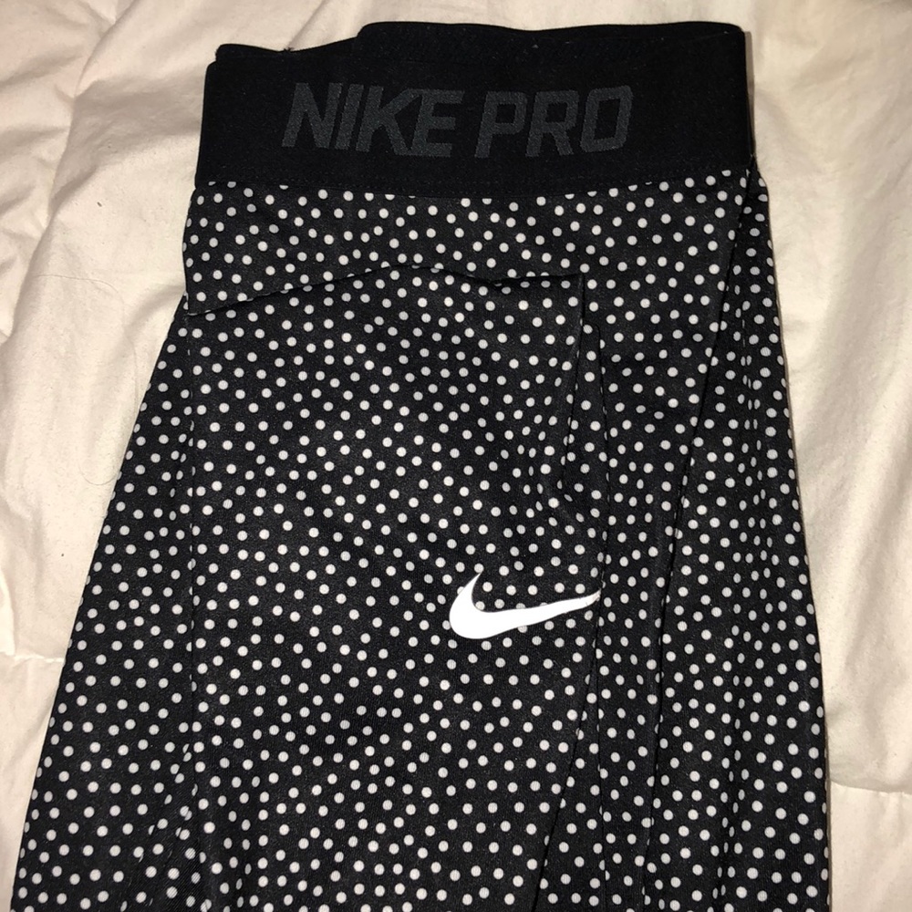 Nike Pro leggings
